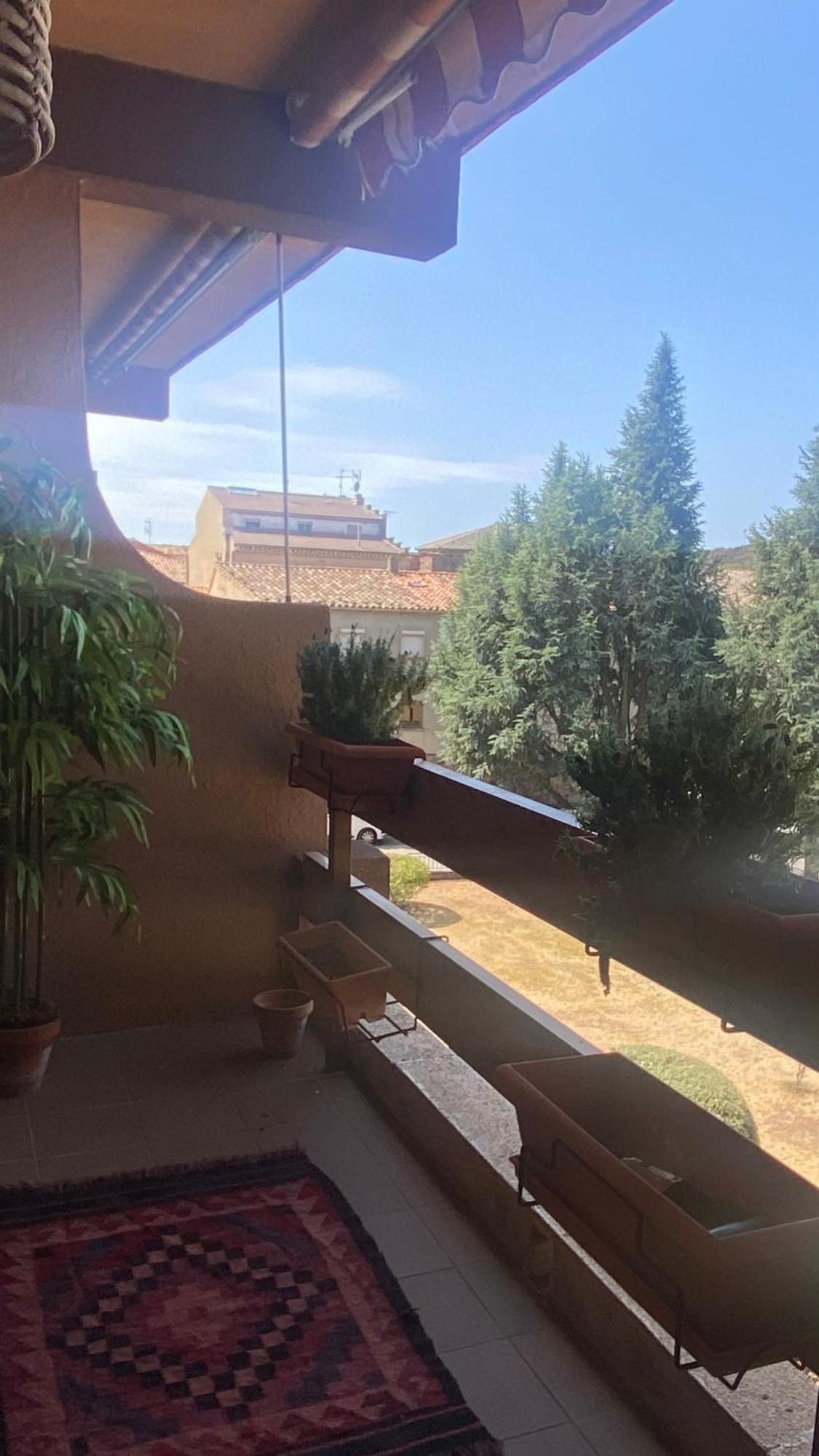 Apartament Vila Vermella, プラデス エクステリア 写真