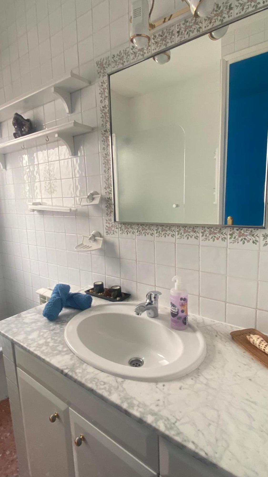 Apartament Vila Vermella, プラデス エクステリア 写真